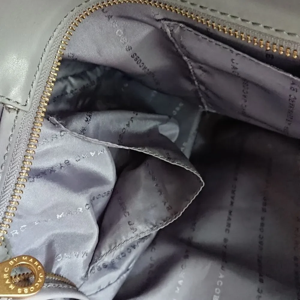 Marc by Marc Jacobs Preppy Nylon Clara large Tote gray